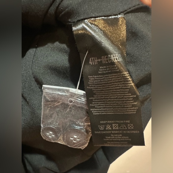 💚4th + Reckless Black Blazer XS - Picture 4 of 11